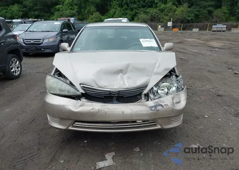 2005 Toyota Camry Le/Se/Std/Xle from USA, damaged, VIN 4T1BE32K15U960353